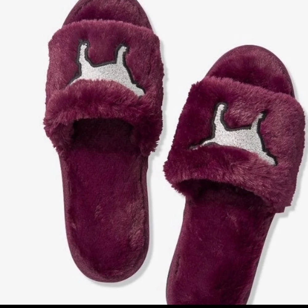 Victoria Secret fluffy Slippers